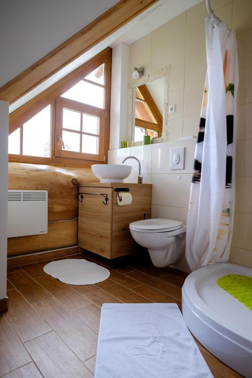 Bear'S Log Villa Selište Drežničko Kültér fotó